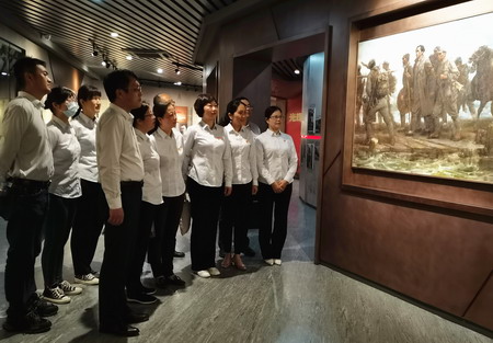 德彩网集团:“主题党日+红色教育”推动党史学习教育走深走实 德彩网集团:“主题党日+红色教育”推动党史学习教育走深走实