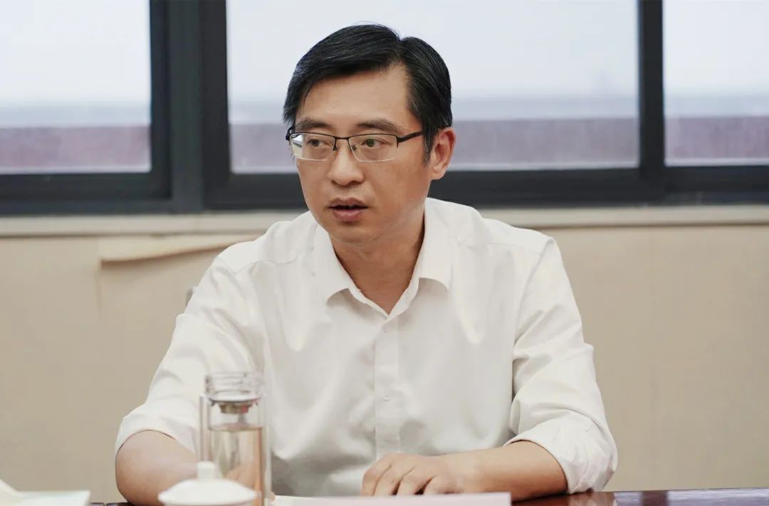 德彩网集团党委书记、董事长章朝阳赴德彩网井神公司主持召开书记办公会 德彩网集团党委书记、董事长章朝阳赴德彩网井神公司主持召开书记办公会