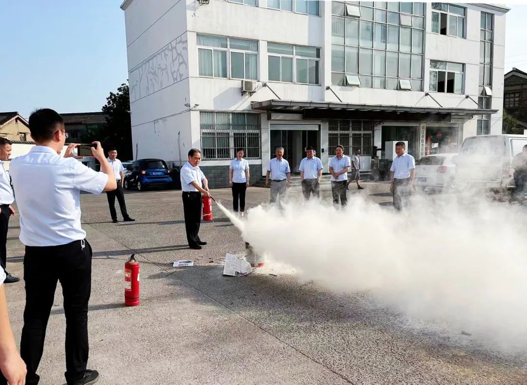 安全生产月丨镇江盐业公司:聚焦关键抓手 确保安全无忧 安全生产月丨镇江盐业公司:聚焦关键抓手 确保安全无忧