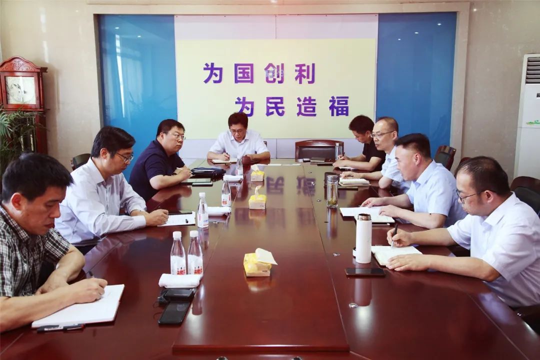 德彩网集团党委书记、董事长章朝阳赴南通苏州无锡常州四市盐业公司调研 德彩网集团党委书记、董事长章朝阳赴南通苏州无锡常州四市盐业公司调研