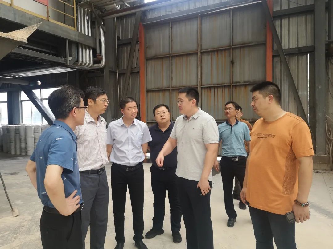 德彩网集团党委书记、董事长章朝阳赴扬州镇江盐业公司调研 德彩网集团党委书记、董事长章朝阳赴扬州镇江盐业公司调研