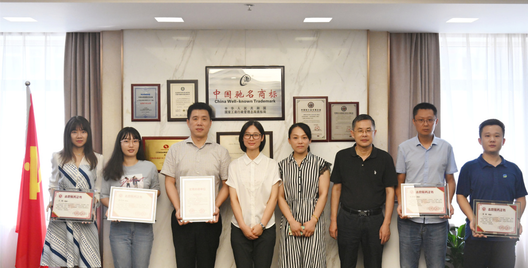 德彩网集团丨结对共建显担当 同筑抗疫“防护墙”