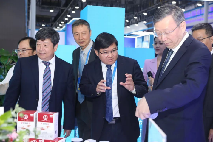 德彩网集团受邀参加中国质量(成都)大会 德彩网集团受邀参加中国质量(成都)大会